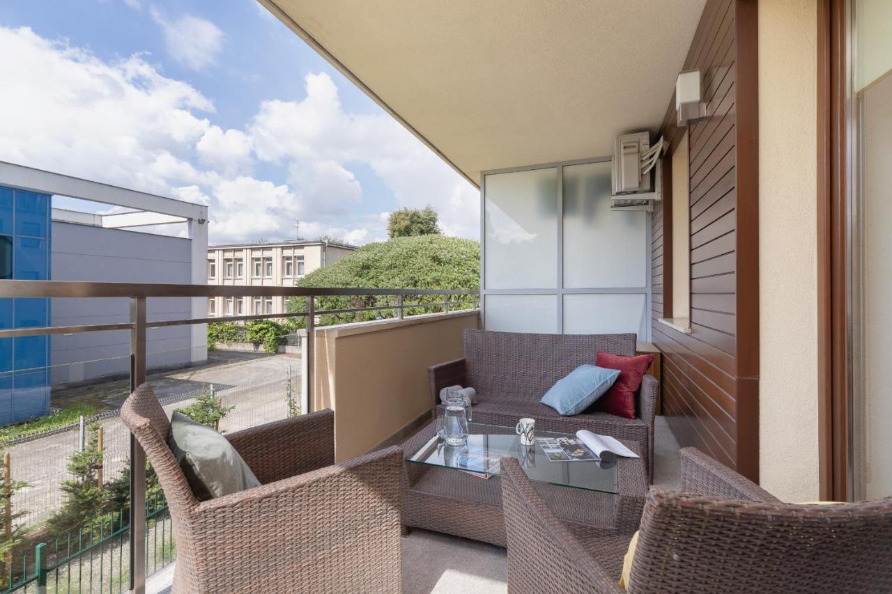Krakow Blonia Apartment With Balcony By Noclegi Renters 외부 사진