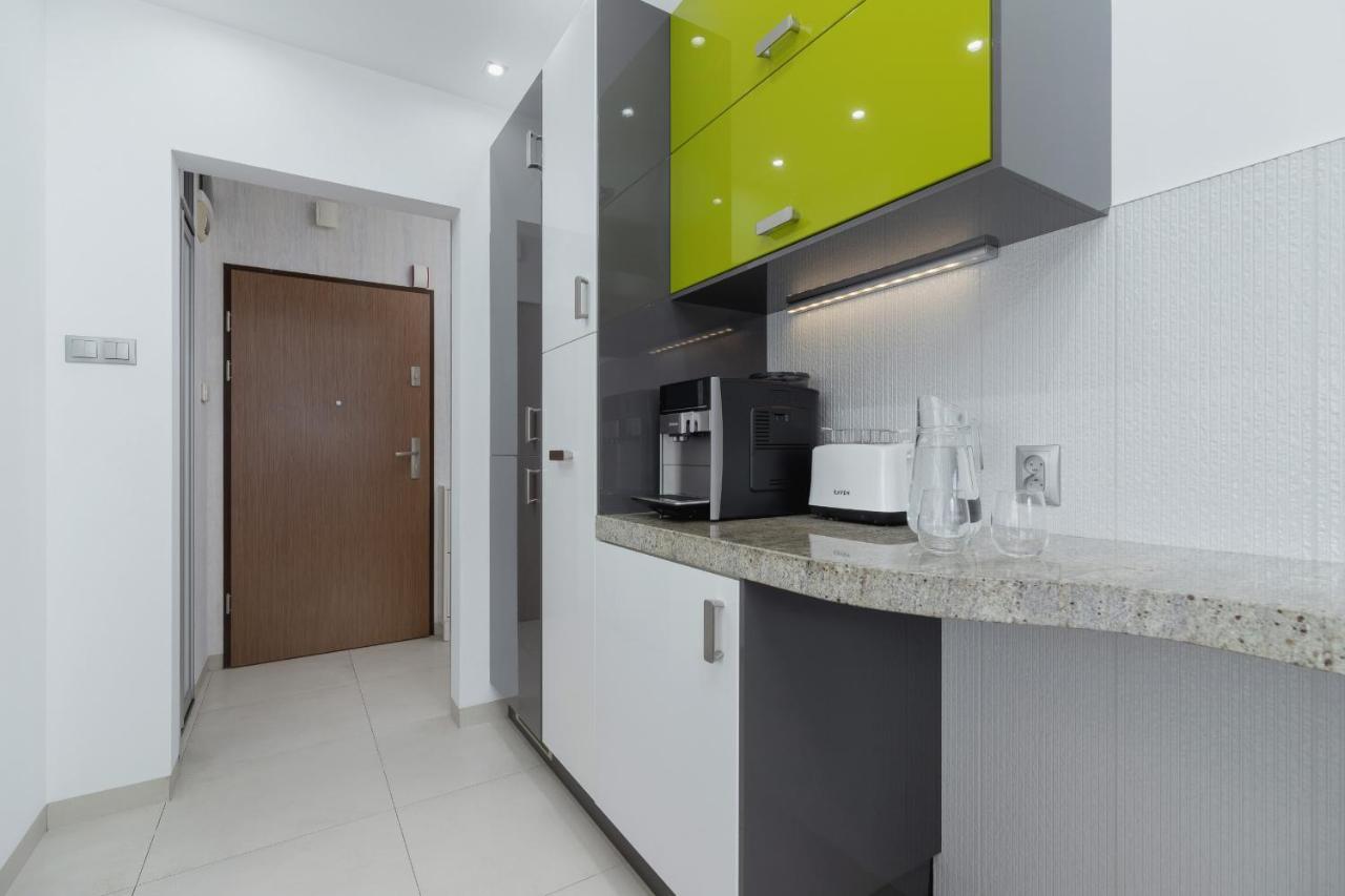 Krakow Blonia Apartment With Balcony By Noclegi Renters 외부 사진